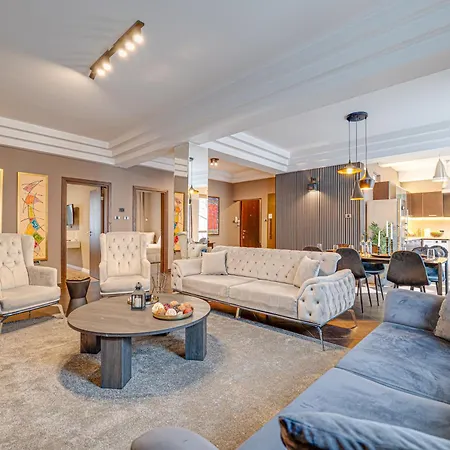 Grand Stamboliyski - Luxury 150sqm 2br & 2 Bath