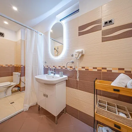 Grand Stamboliyski - Luxury 150sqm 2br & 2 Bath 公寓 *